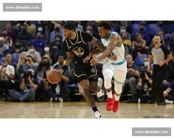 霍勒迪休赛期苦练控运!开拓者新援蜕变导师 雕琢技术迎新生